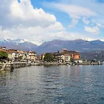 Apartment Punta Borromea By Interhome